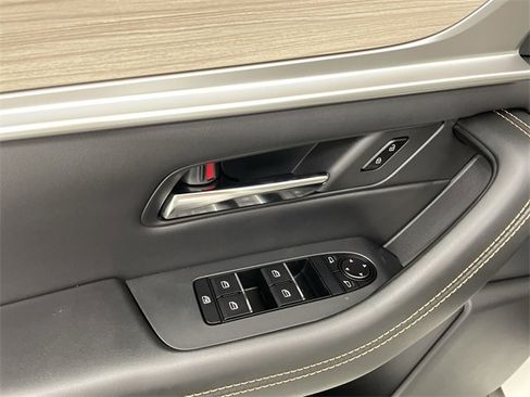 Certified 2025 MAZDA CX-90 3.3 Turbo w/ Preferred Package image 24