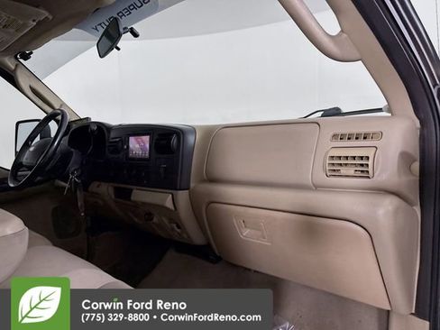 Used 2005 Ford F350 XLT image 26