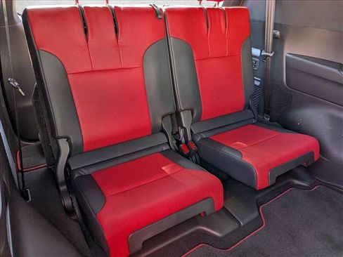 Used 2024 Lexus LX 600 F Sport image 21