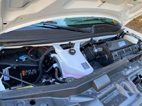 Used 2025 Chevrolet Express 2500 w/ Driver Convenience Package RWD image 11