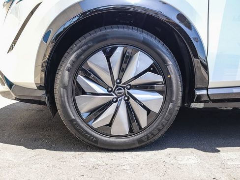 Used 2023 Nissan Ariya FWD image 10