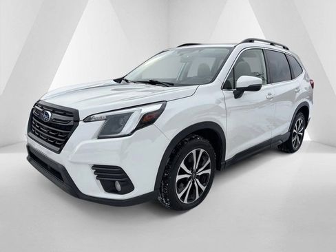 Used 2023 Subaru Forester Limited image 3