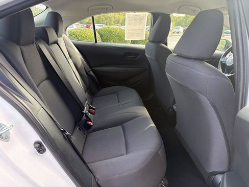 Used 2024 Toyota Corolla LE FWD image 28