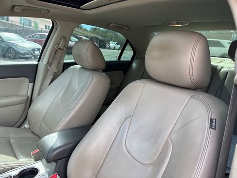 Used 2012 Ford Fusion SEL image 32