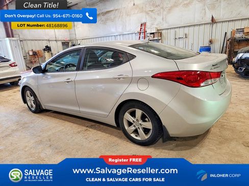 Used 2013 Hyundai Elantra GLS w/ Preferred Pkg image 3