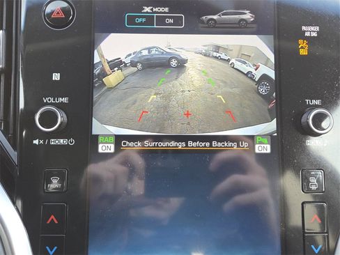 Used 2022 Subaru Outback Limited image 8