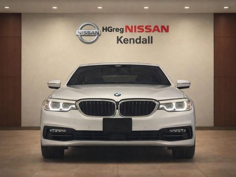 Used 2017 BMW 530i xDrive AWD/4WD image 5