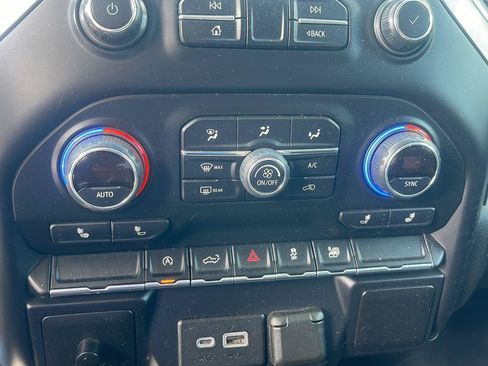 Used 2019 Chevrolet Silverado 1500 LT w/ All-Star Edition AWD/4WD image 17