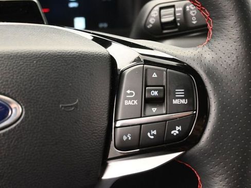 Used 2025 Ford Explorer ST-Line w/ ST-Line Street Pack AWD/4WD image 24