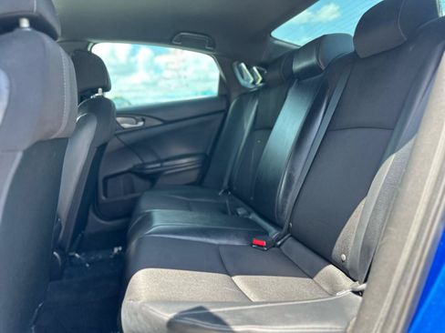 Used 2020 Honda Civic Sport image 14