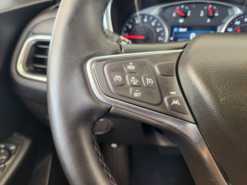 Used 2024 Chevrolet Equinox LT AWD/4WD image 30