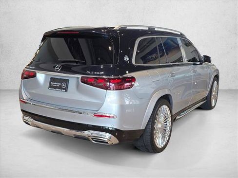 Certified 2024 Mercedes-Benz Maybach GLS 600 4MATIC image 5