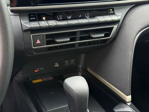 Used 2026 Toyota Camry LE FWD image 19
