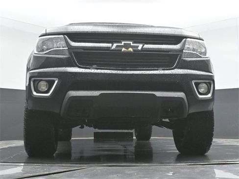 Used 2019 Chevrolet Colorado W/T w/ Custom Special Edition image 25