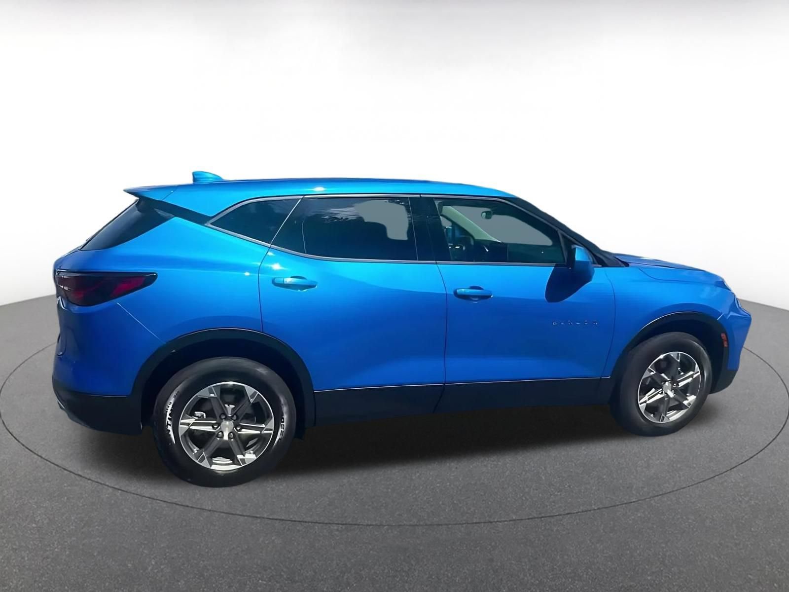 Used 2026 Chevrolet Blazer LT AWD/4WD image 15