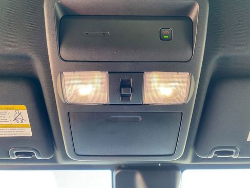 Used 2023 Nissan Frontier PRO-4X w/ Technology Package image 21