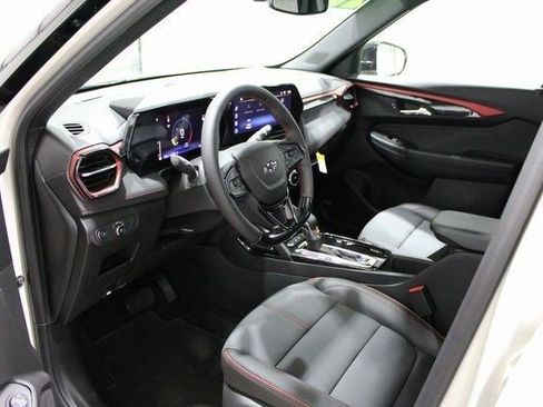 New 2026 Chevrolet TrailBlazer RS w/ Convenience Package image 3