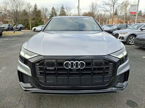 Used 2020 Audi Q8 Premium Plus w/ Premium Plus Package image 2