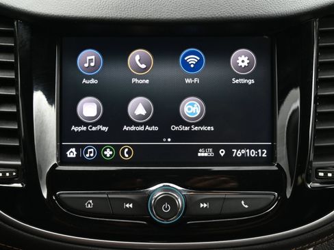 Used 2020 Chevrolet Trax LT w/ LT Convenience Package FWD image 15