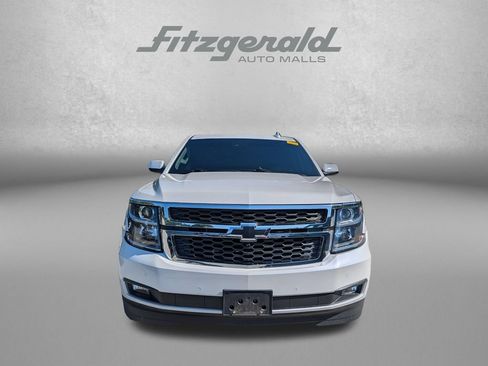 Used 2019 Chevrolet Suburban LT AWD/4WD image 4