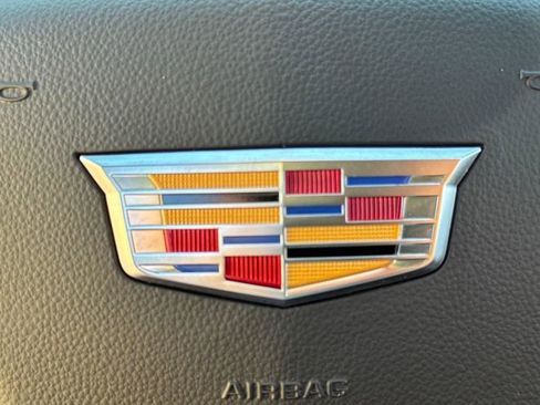 New 2026 Cadillac XT5 Luxury w/ LPO, Floor Liner Package image 25