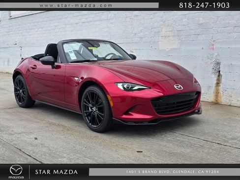 New 2026 MAZDA MX-5 Miata Club RWD image 1