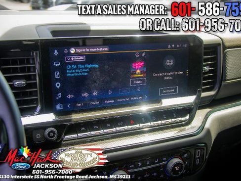 Used 2025 Chevrolet Silverado 1500 ZR2 w/ Technology Package AWD/4WD image 21