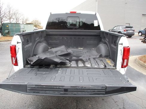 Used 2019 Ford F150 Lariat w/ Equipment Group 502A Luxury image 4