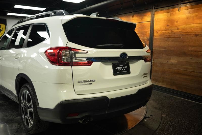 Used 2023 Subaru Ascent Limited AWD/4WD image 6