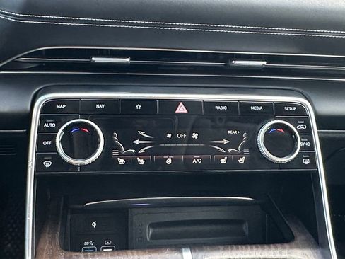 Used 2023 Genesis GV80 3.5T w/ Advanced Package image 17