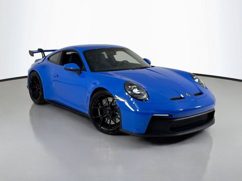 Used 2023 Porsche 911 GT3 RWD image 40