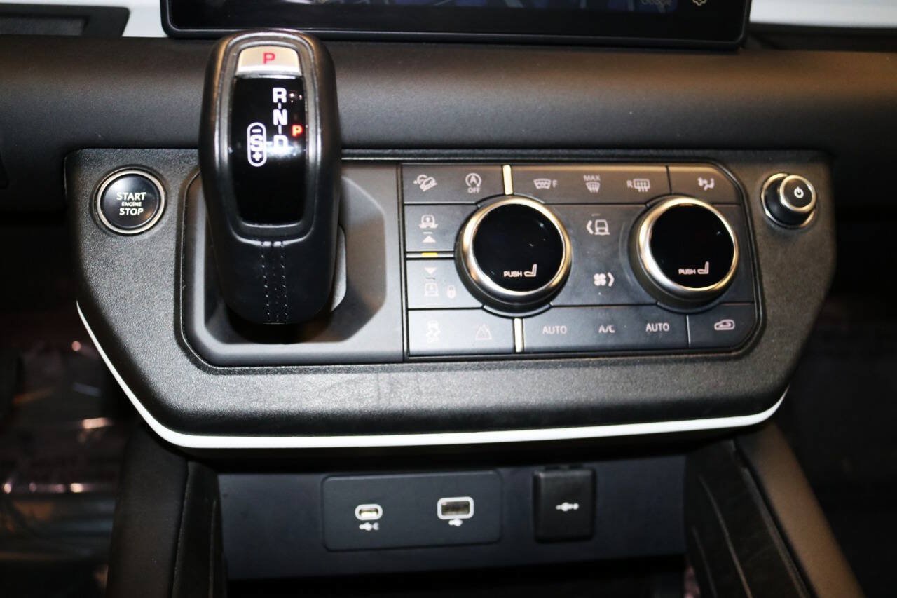 Used 2024 Land Rover Defender 110 S AWD/4WD image 51