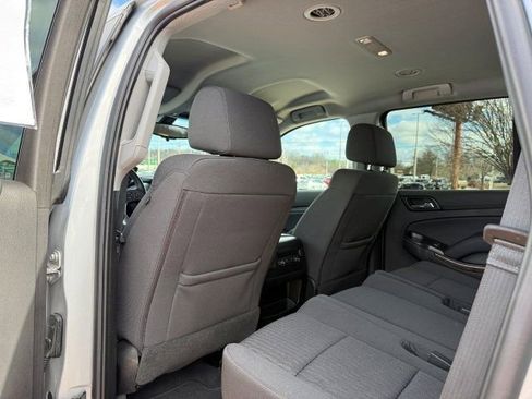 Used 2019 Chevrolet Tahoe LS image 15