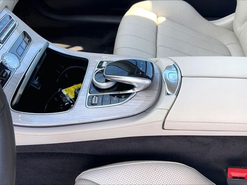 Used 2020 Mercedes-Benz E 450 Cabriolet image 15