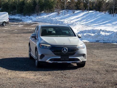Used 2023 Mercedes-Benz EQE 350+ 4MATIC SUV image 11