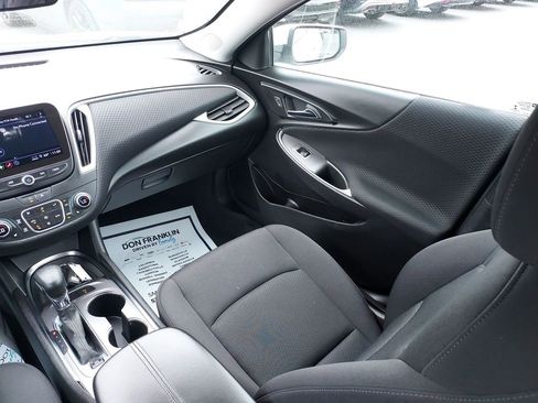 Used 2024 Chevrolet Malibu LT w/ Sport Edition FWD image 11