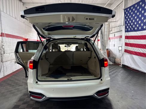 Used 2017 Acura RDX AWD w/ Advance Package image 11