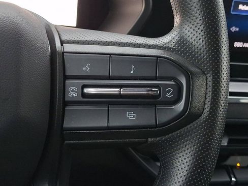 Used 2024 Chevrolet Colorado Trail Boss w/ Technology Package image 22