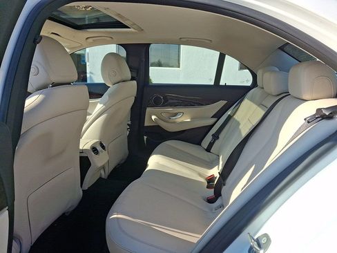 Used 2017 Mercedes-Benz E 300 E 300 Sport RWD Sedan image 10