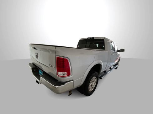 Used 2018 RAM 2500 Laramie AWD/4WD image 8
