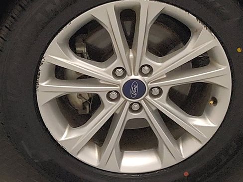 Used 2017 Ford Escape SE FWD image 31