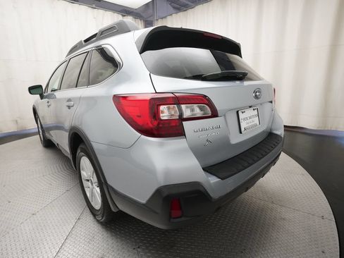 Used 2019 Subaru Outback 2.5i Premium AWD/4WD image 35