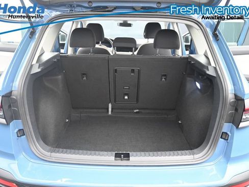 Used 2025 Volkswagen Taos S FWD image 12