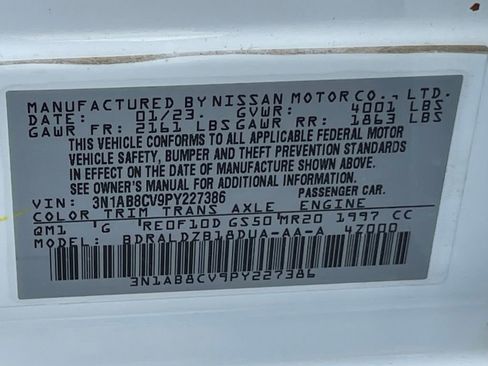 Used 2023 Nissan Sentra SV image 33