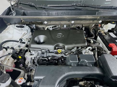 Used 2023 Toyota RAV4 LE image 32