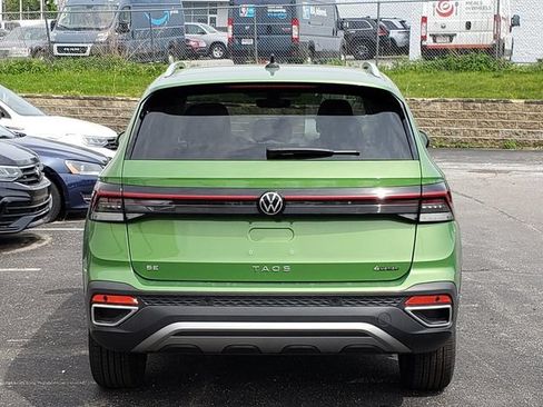 New 2026 Volkswagen Taos SE AWD/4WD image 4