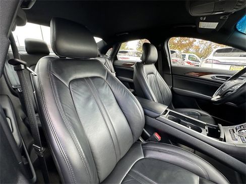 Used 2019 Lincoln MKZ Reserve image 34