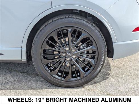 Used 2025 Lincoln Corsair Grand Touring w/ Equipment Group 302A AWD/4WD image 9