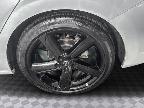 Used 2024 Nissan Sentra SR image 37