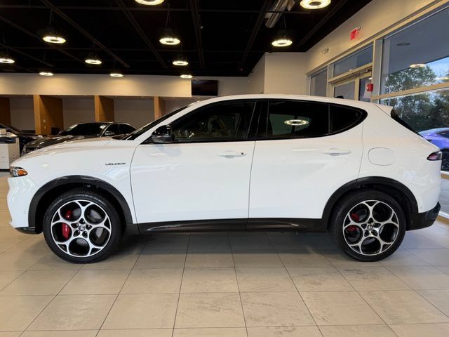 Used 2024 Alfa Romeo Tonale Veloce w/ Active Assist Package AWD/4WD image 7